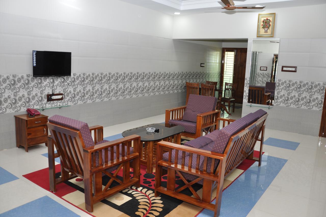 Hotel Green Palace Thanjavur Extérieur photo