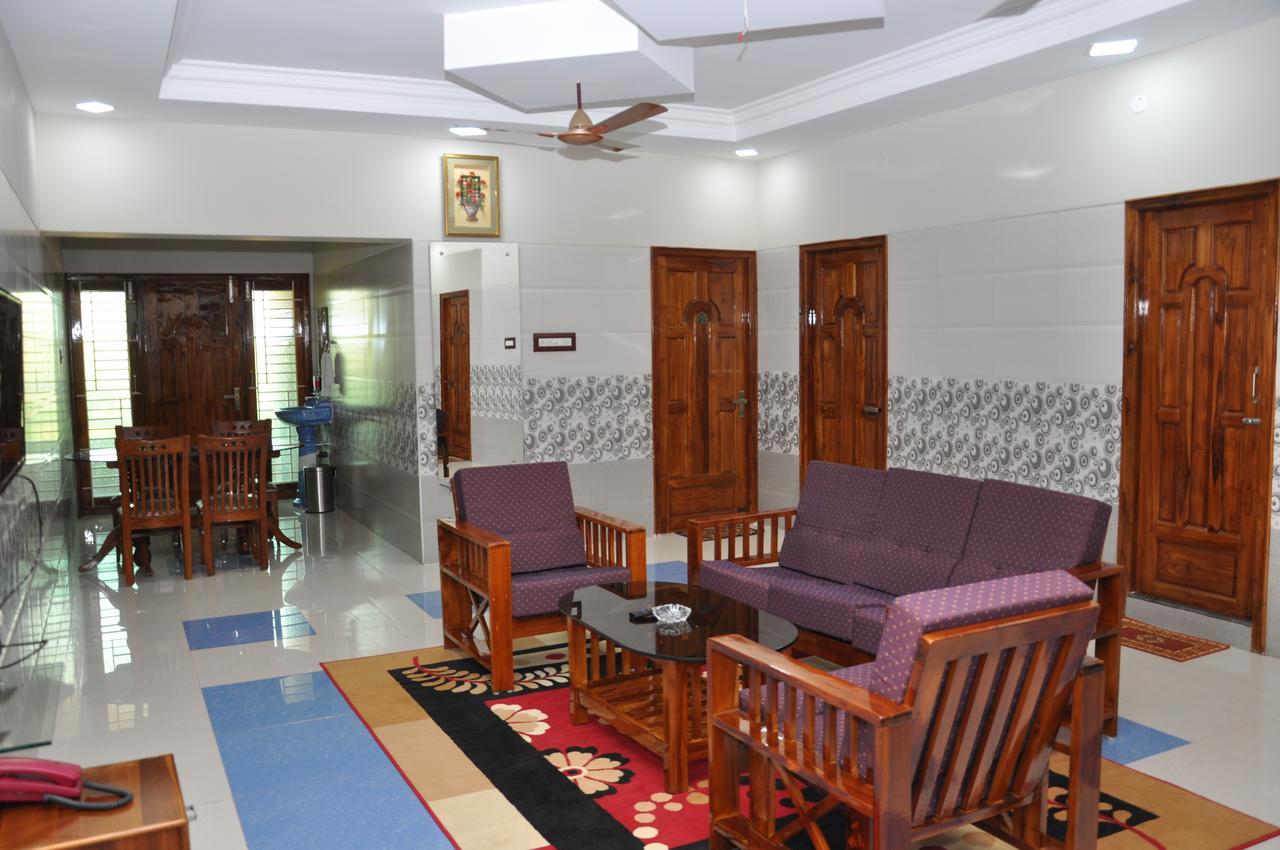 Hotel Green Palace Thanjavur Extérieur photo