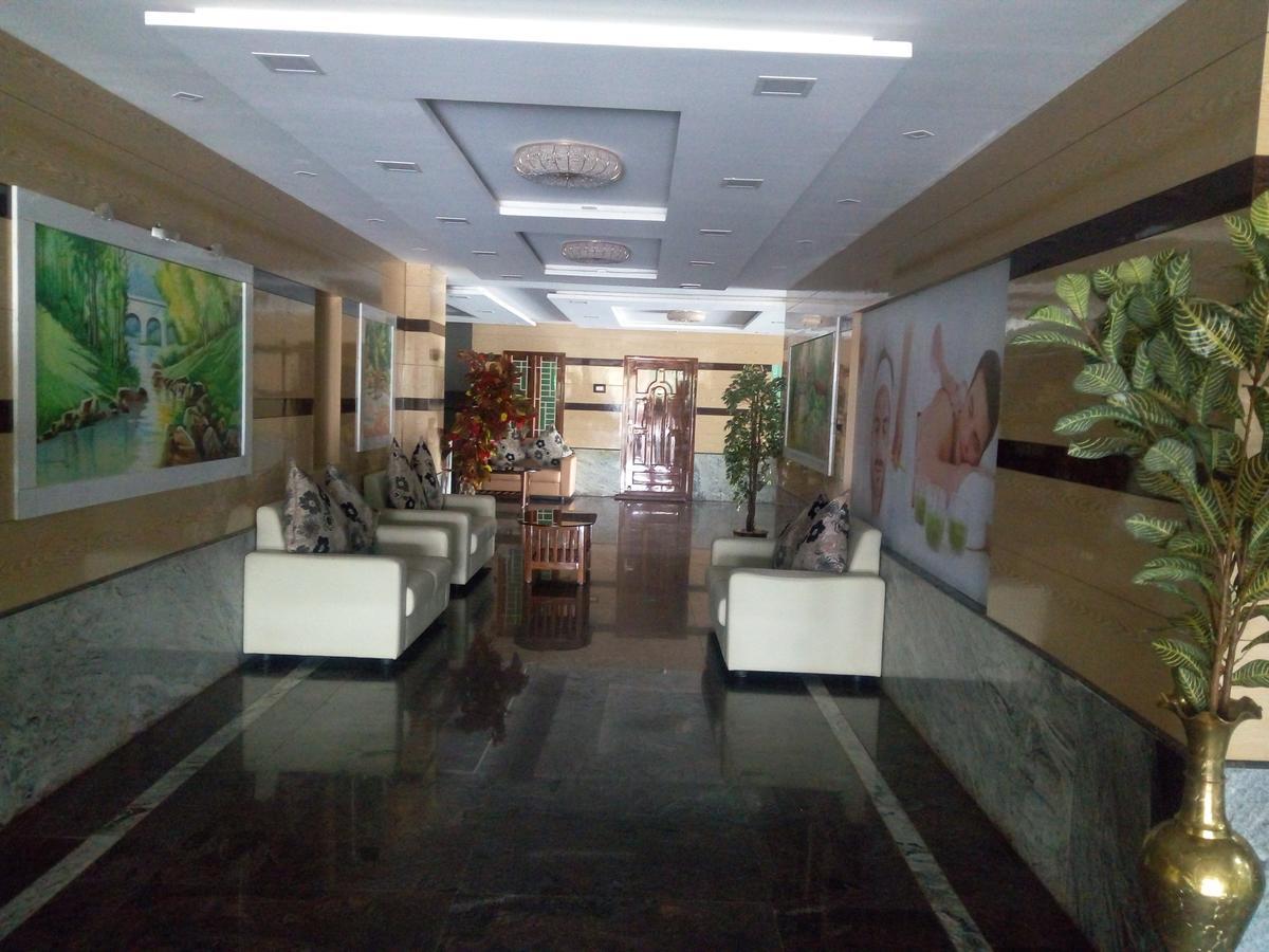 Hotel Green Palace Thanjavur Extérieur photo