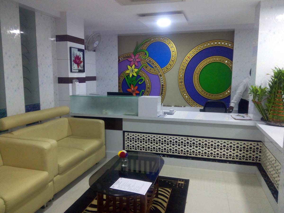 Hotel Green Palace Thanjavur Extérieur photo